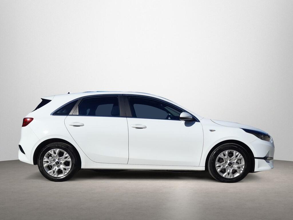 Kia Ceed 1.0 T-GDi 88kW (120CV) Drive 5