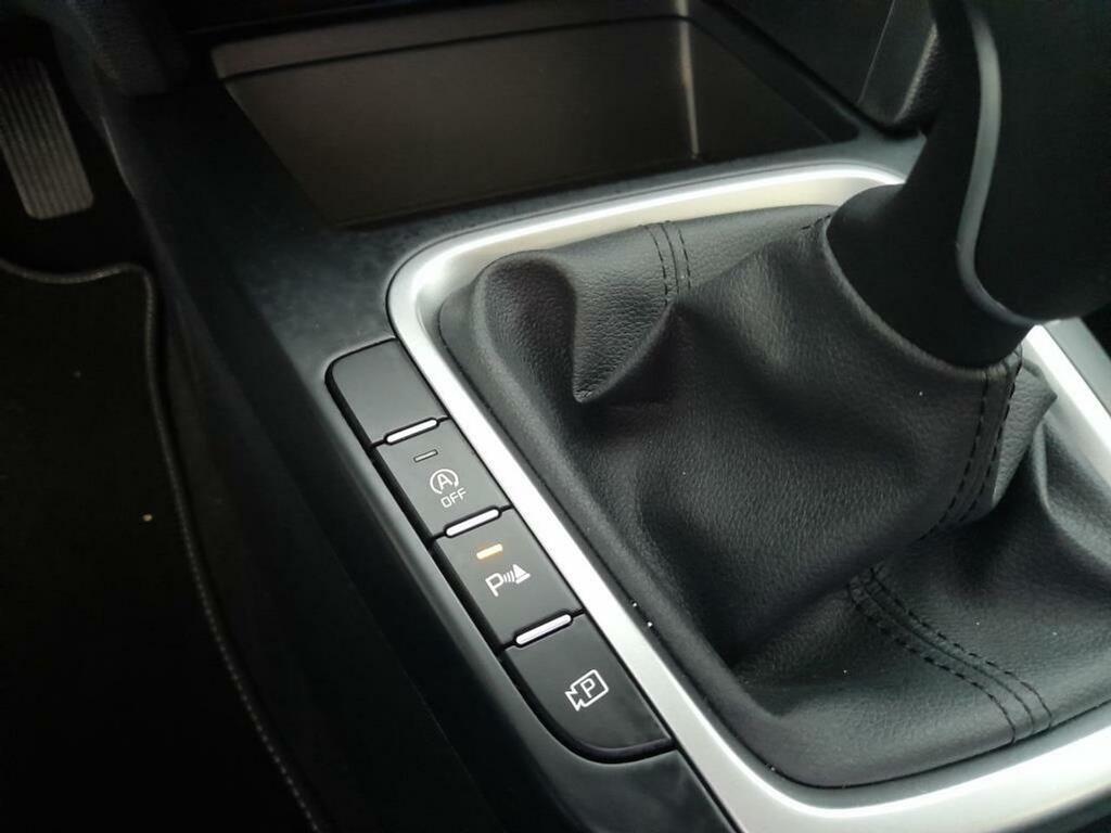 Kia Ceed 1.0 T-GDi 88kW (120CV) Drive 24