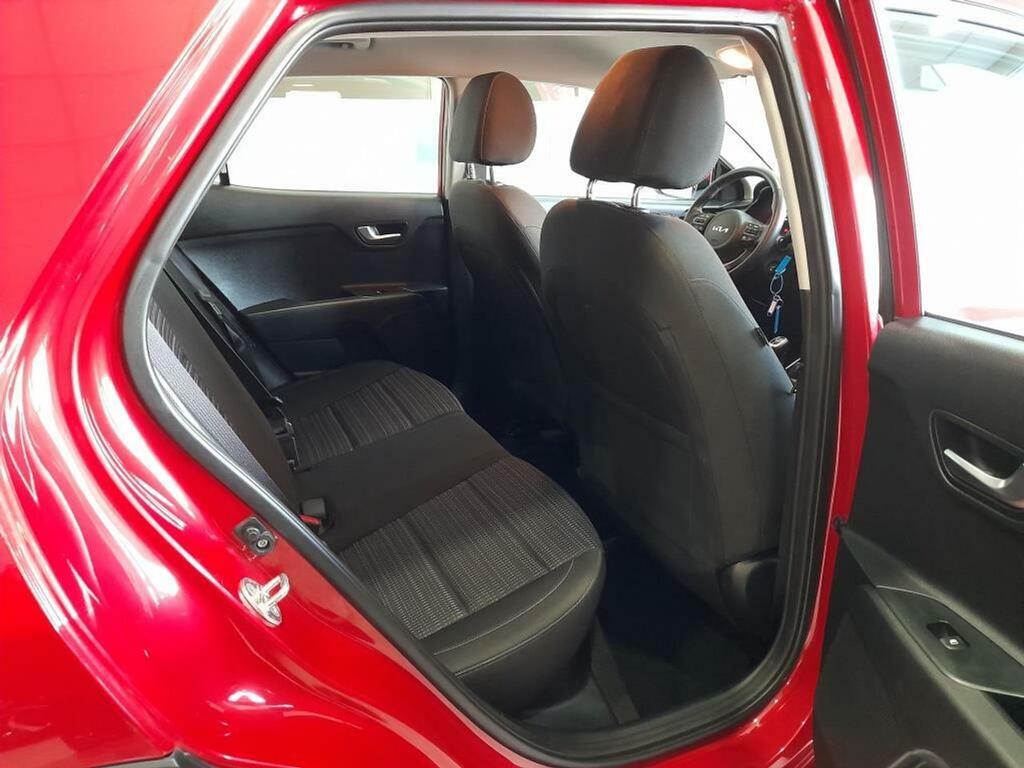 Kia Stonic 1.0 T-GDi 74kW (100CV) MHEV MT Drive 11