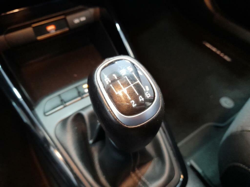 Kia Stonic 1.0 T-GDi 74kW (100CV) MHEV MT Drive 23