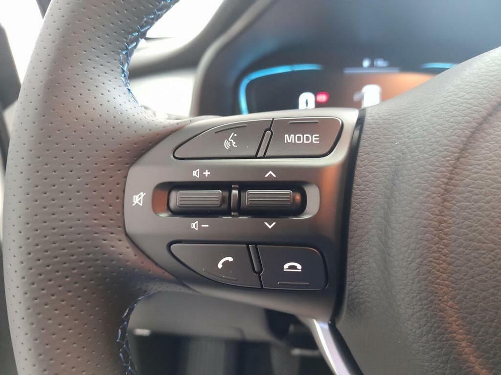 Kia Stonic 1.0 T-GDi 74kW MHEV MT Style Edition 16