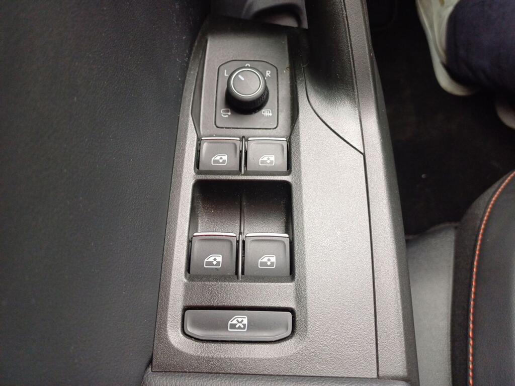 Seat Leon 2.0 TDI 110kW DSG-7 S&S FR XS 12