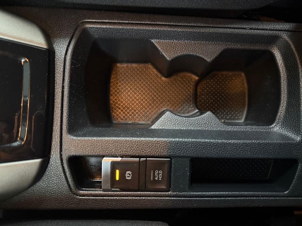 Volkswagen T-Roc R-Line 1.5 TSI 110kW (150CV) 13