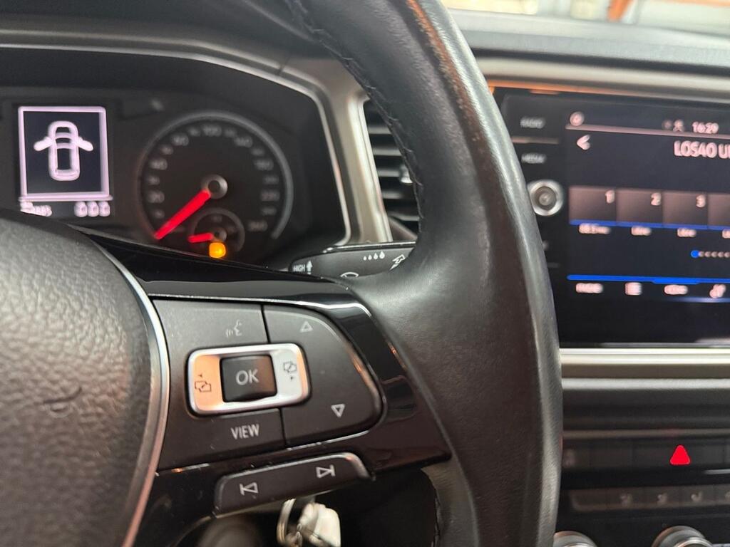 Volkswagen T-Roc R-Line 1.5 TSI 110kW (150CV) 10