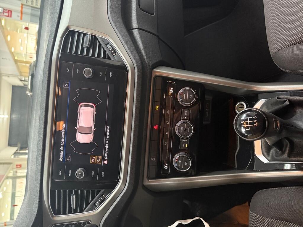 Volkswagen T-Roc R-Line 1.5 TSI 110kW (150CV) 12