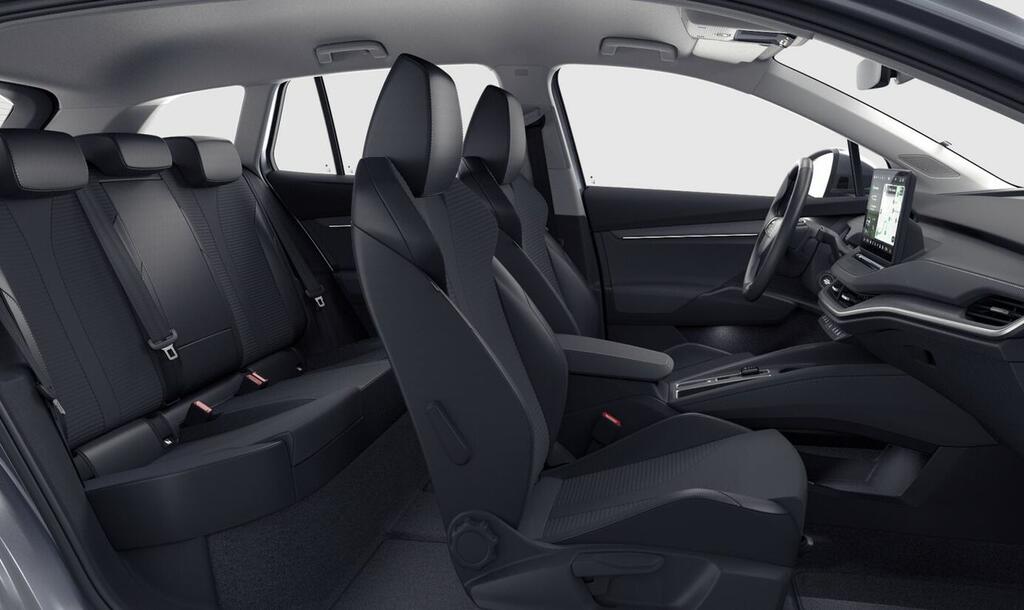 Skoda Enyaq 85 210 kW ( CV) 82 kWh (77 kwh neta) 5