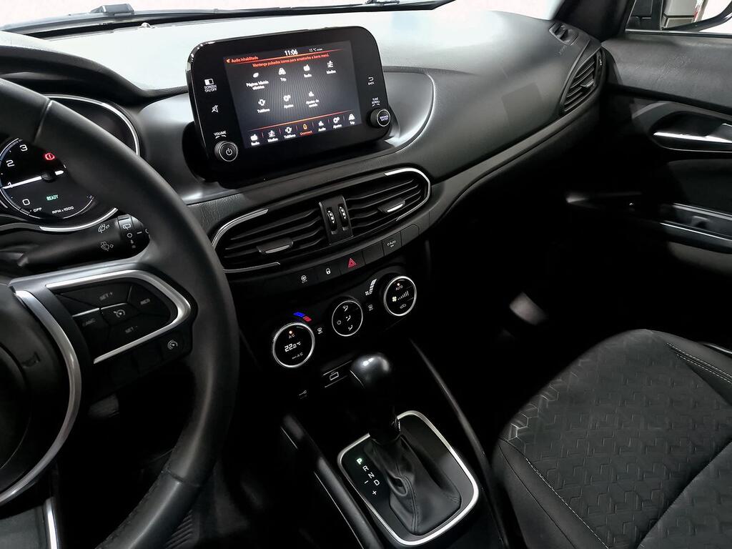 Fiat Tipo City Cross 1.5 Hybrid 97kW (130CV) DCT 24