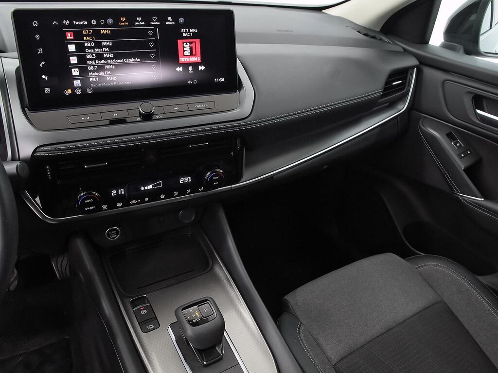 Nissan Qashqai DIG-T 116kW Xtronic N-Connecta 11