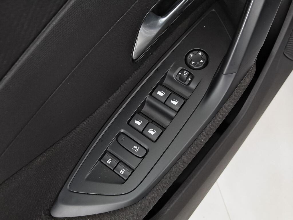 Peugeot 308 5P Active Pack PureTech 130 S&S MAN 12