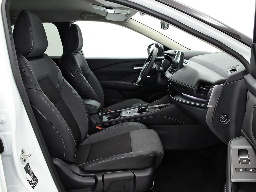 Nissan Qashqai DIG-T 116kW CVT N-Connecta 9