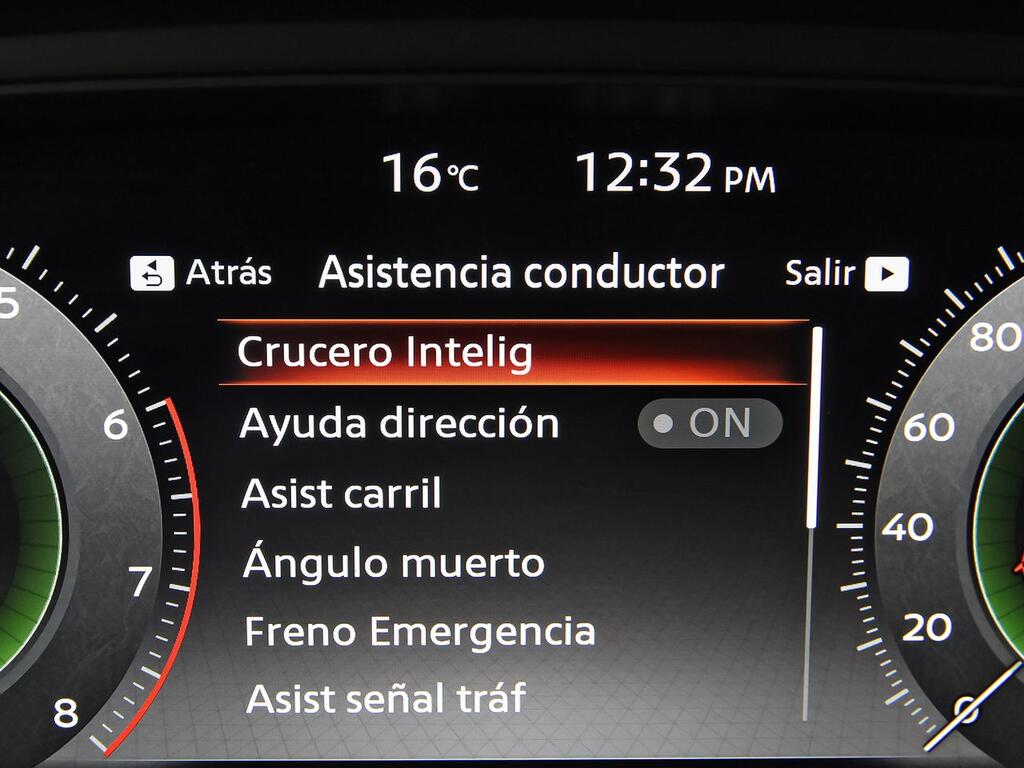 Nissan Qashqai DIG-T 103kW N-Connecta 30