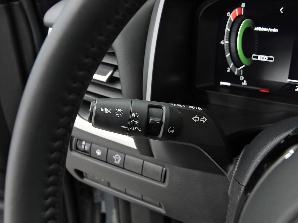 Nissan Qashqai DIG-T 103kW N-Connecta 15