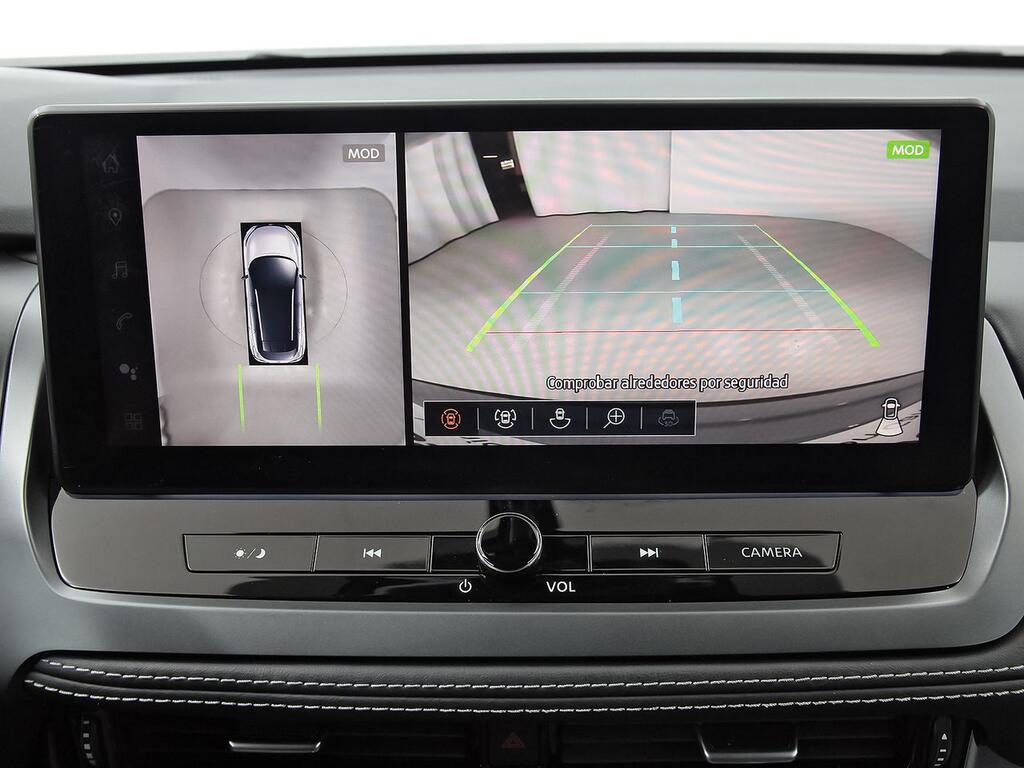 Nissan Qashqai DIG-T 103kW N-Connecta 26