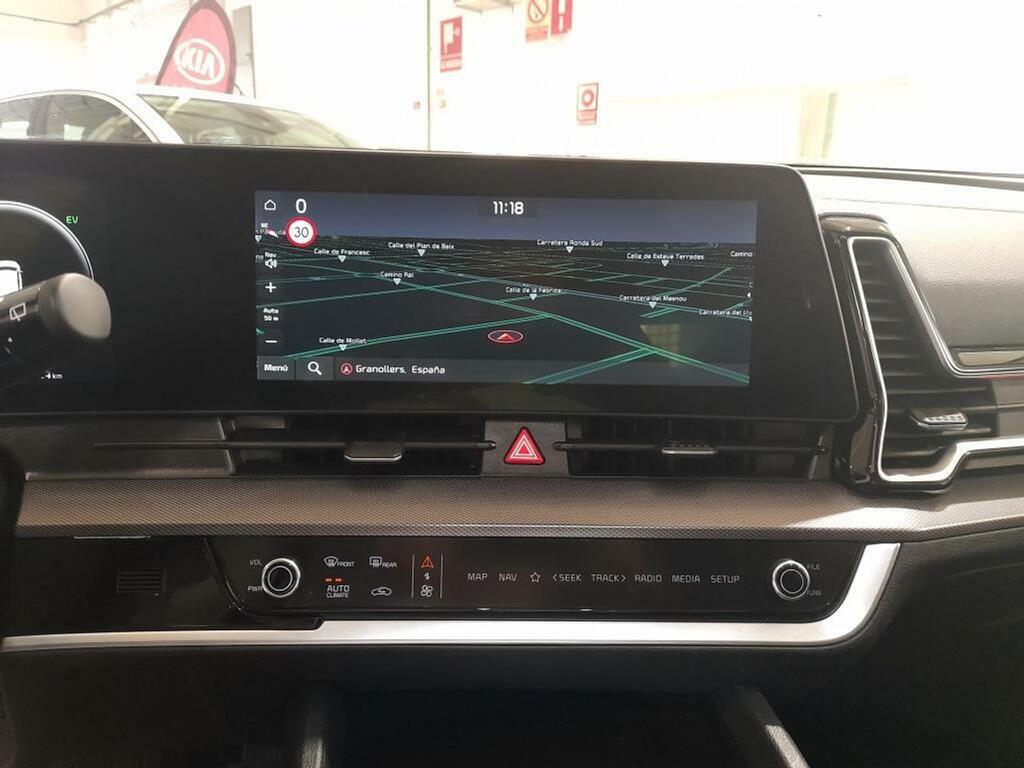 Kia Sportage 1.6 T-GDi HEV 171kW (230CV) Tech 4x2 18