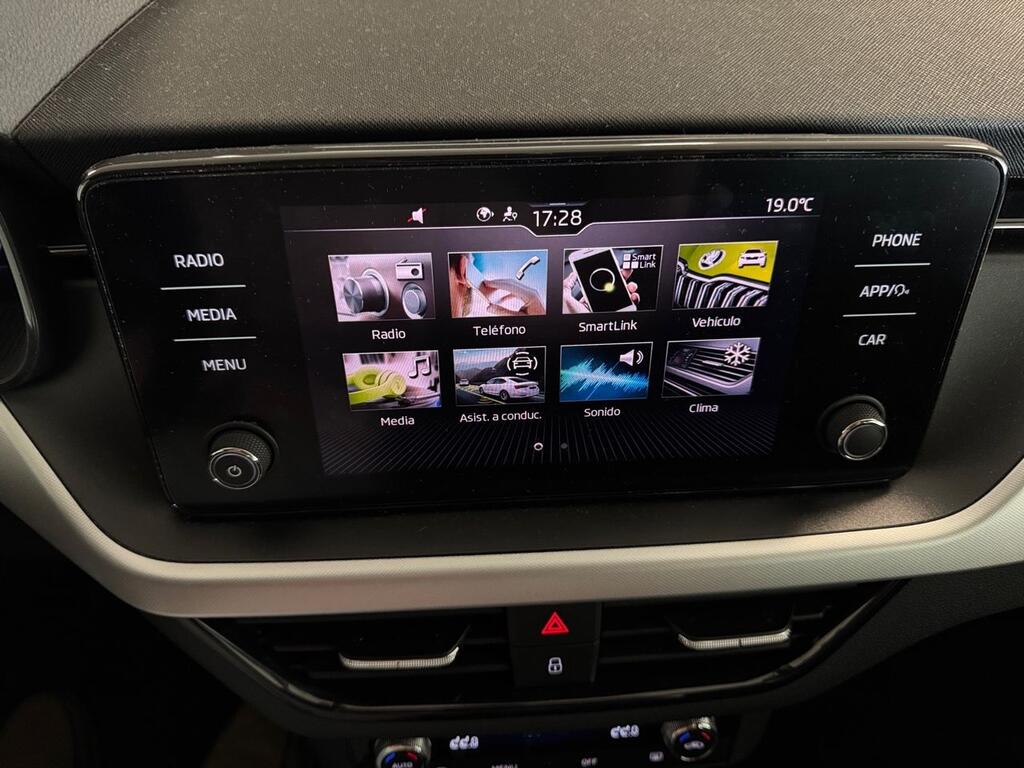 Skoda Kamiq 1.0 TSI 81kW (110CV) DSG AMBITION 12