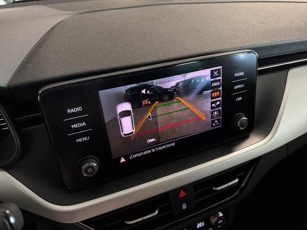 Skoda Kamiq 1.0 TSI 81kW (110CV) DSG AMBITION 13