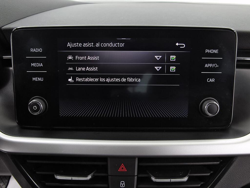 Skoda Kamiq 1.0 TSI 70kW (95CV) AMBITION 27