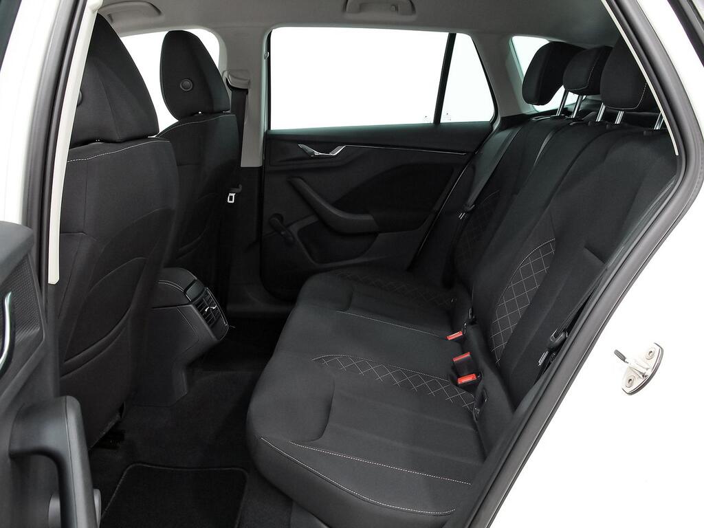 Skoda Kamiq 1.0 TSI 70kW (95CV) AMBITION 9