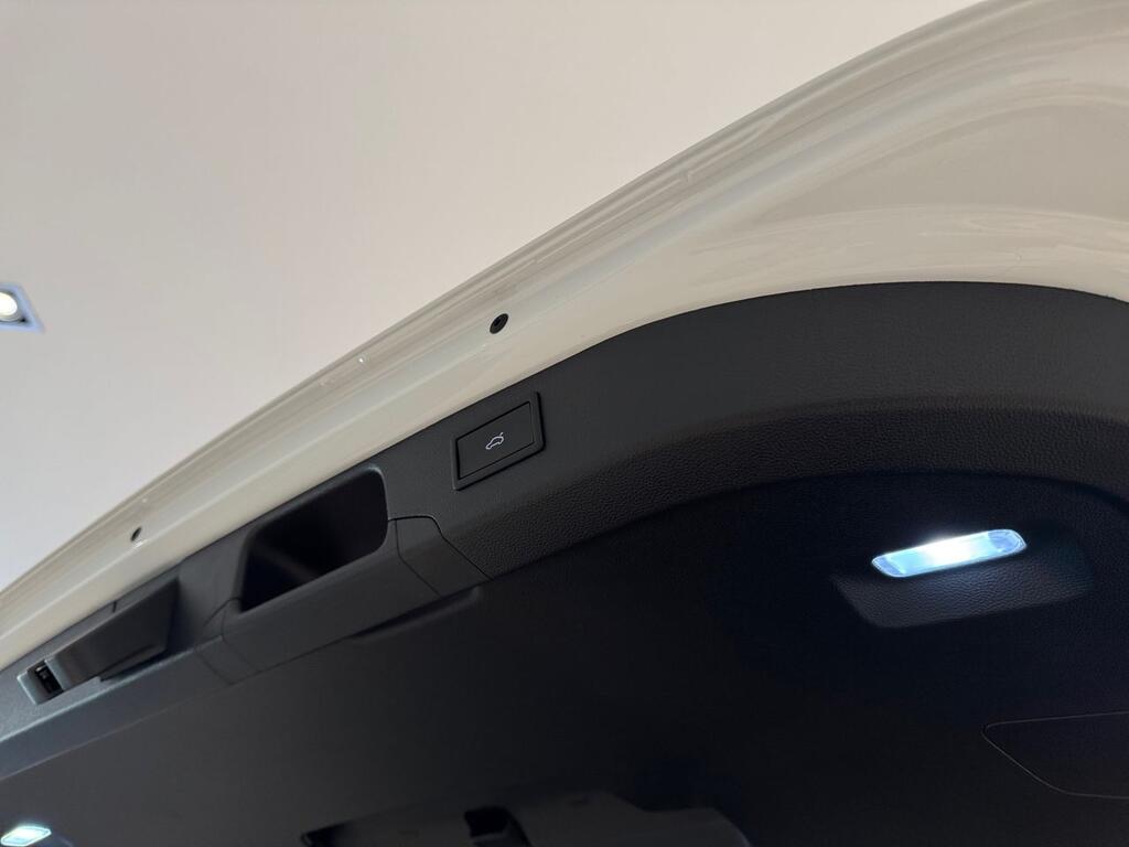 Skoda Superb Combi 1.5 TSI iV P-HEV DSG Selection 18