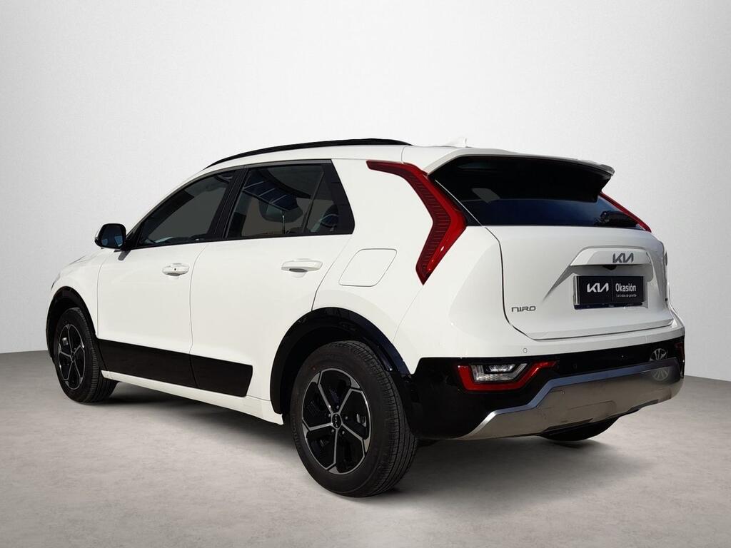 Kia Niro 1.6 GDi HEV 95kW (129CV) Drive