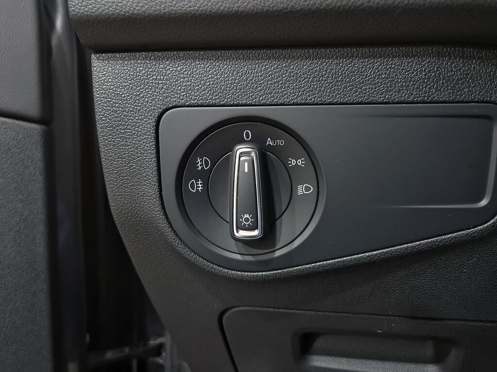 Volkswagen Tiguan Sport 1.5 TSI 110kW (150CV) DSG 13