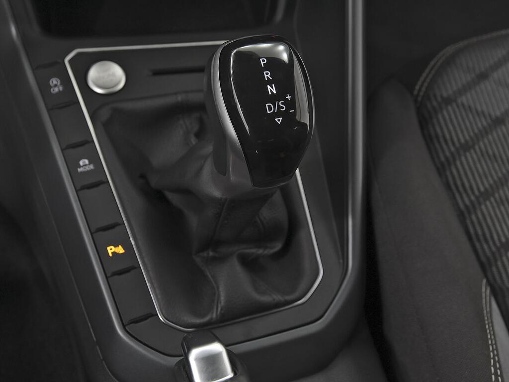 Volkswagen Taigo R-Line 1.0 TSI 81kW (110CV) DSG 30