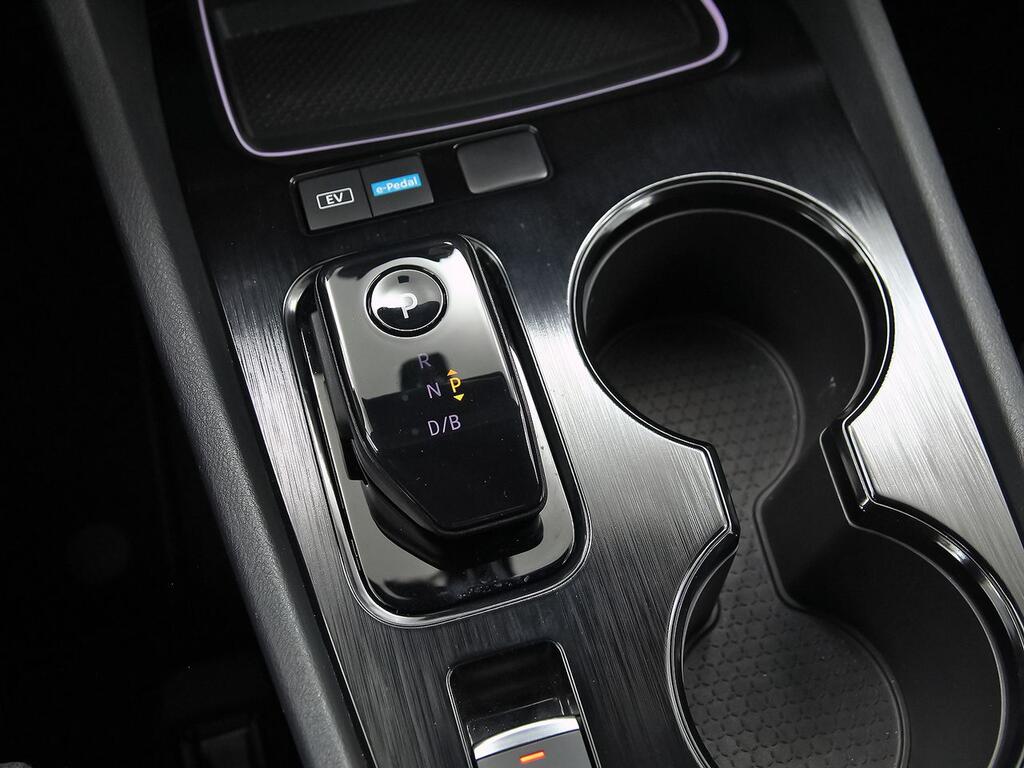 Nissan X-Trail 5pl 1.5 e-4ORCE 158kW 4x4 A/T N-Connecta 31