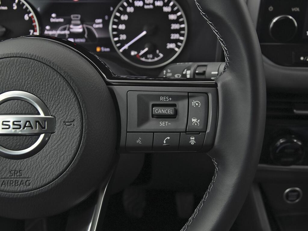 Nissan Qashqai DIG-T 103kW (140CV) mHEV 4x2 Acenta 17