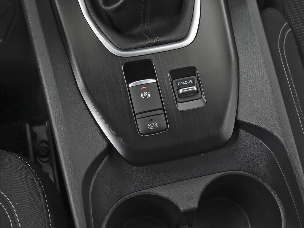 Nissan Qashqai DIG-T 103kW (140CV) mHEV 4x2 Acenta 29