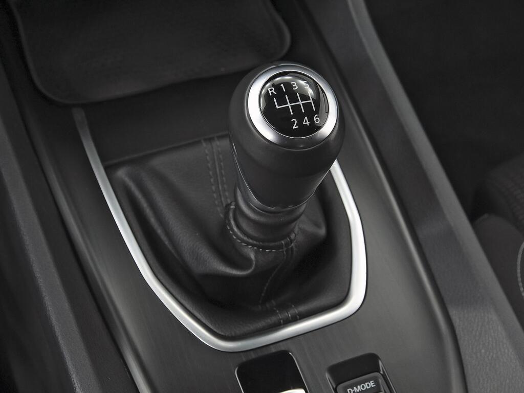 Nissan Qashqai DIG-T 103kW (140CV) mHEV 4x2 Acenta 30