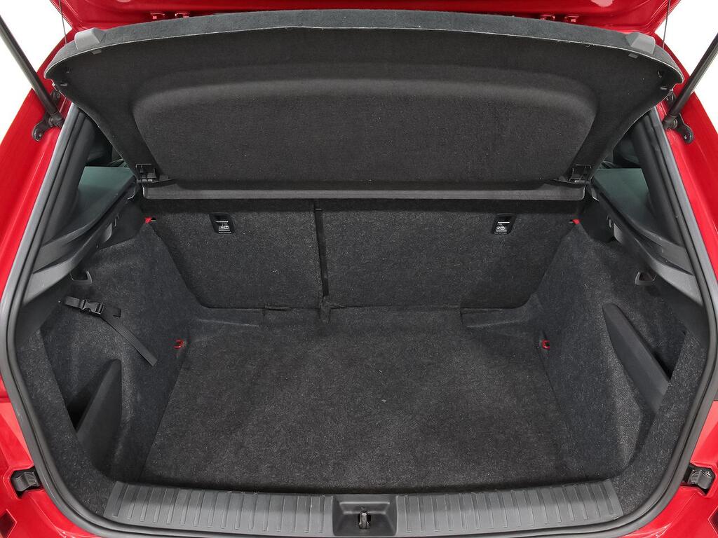 Skoda Kamiq 1.0 TSI 81kW (110CV) SCOUT 10