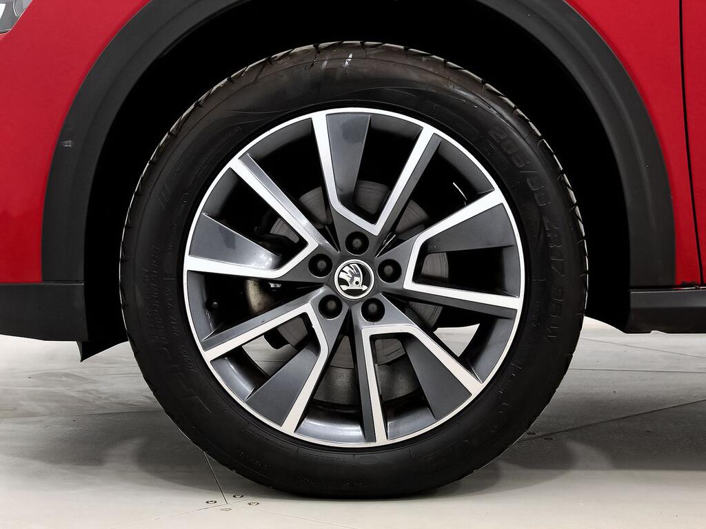 Skoda Kamiq 1.0 TSI 81kW (110CV) SCOUT 11