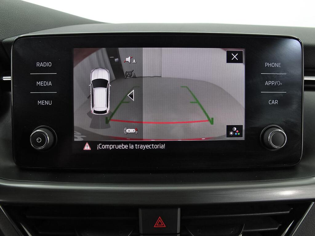 Skoda Kamiq 1.0 TSI 81kW (110CV) SCOUT 25