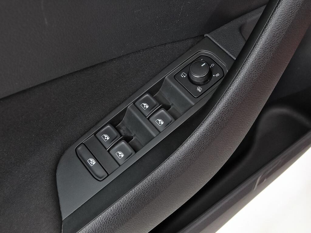 Skoda Kamiq 1.0 TSI 81kW (110CV) SCOUT 13