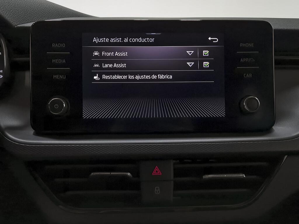 Skoda Scala 1.0 TSI 81KW (110 CV) Ambition 22