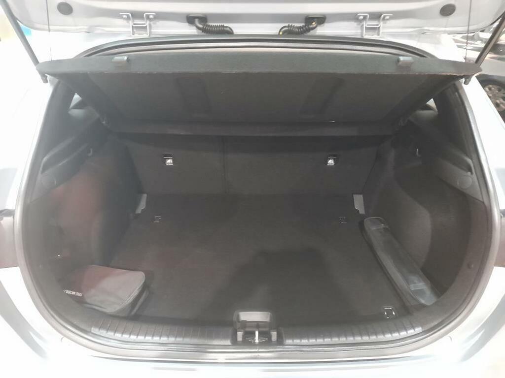 Kia Ceed 1.0 T-GDi 88kW (120CV) Drive 13