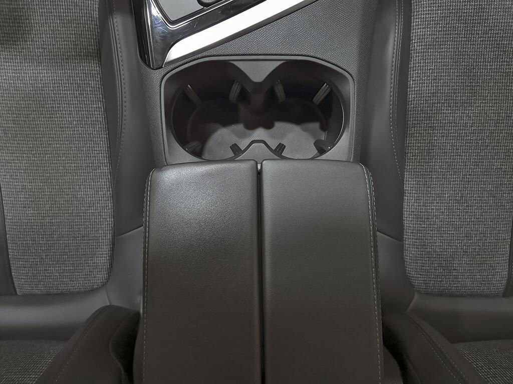 Peugeot 5008 1.5 BlueHDi 96kW (130CV) S&S Allure 29