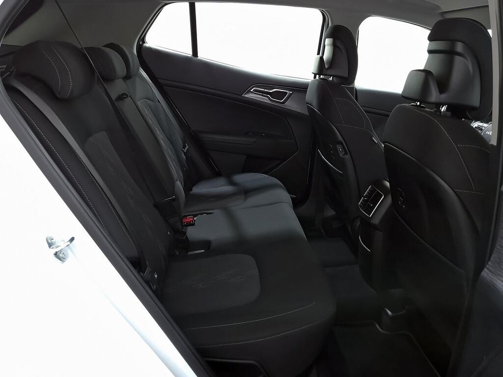 Kia Sportage 1.6 T-GDi MHEV 118kW (160CV) Drive 17″ 8