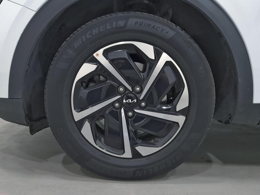 Kia Sportage 1.6 T-GDi MHEV 118kW (160CV) Drive 17″ 10