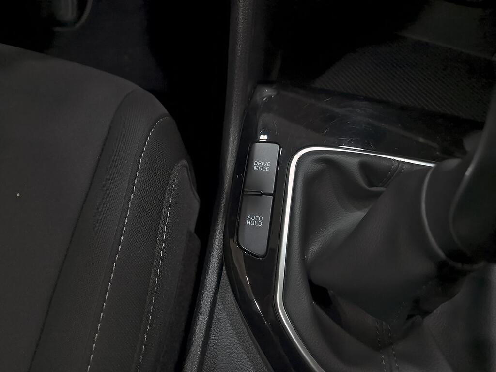 Kia Sportage 1.6 T-GDi MHEV 118kW (160CV) Drive 17″ 34