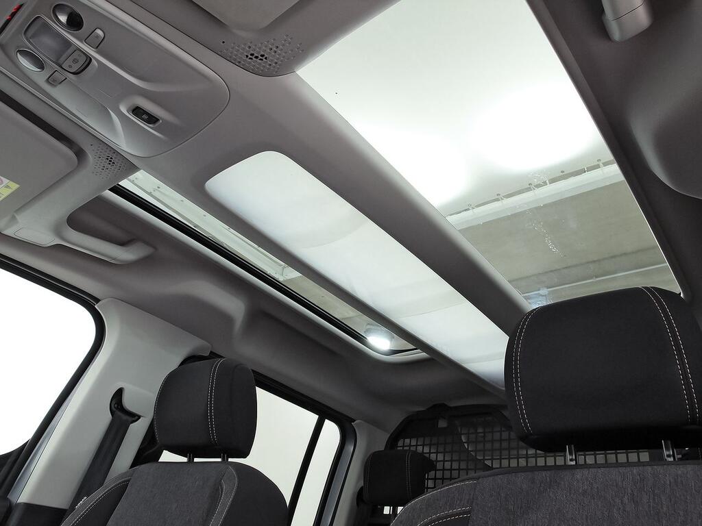 Peugeot Rifter 1.5 BLUEHDI 100 GT BUSINESS STANDARD 5P (TECHO SOLAR) 31