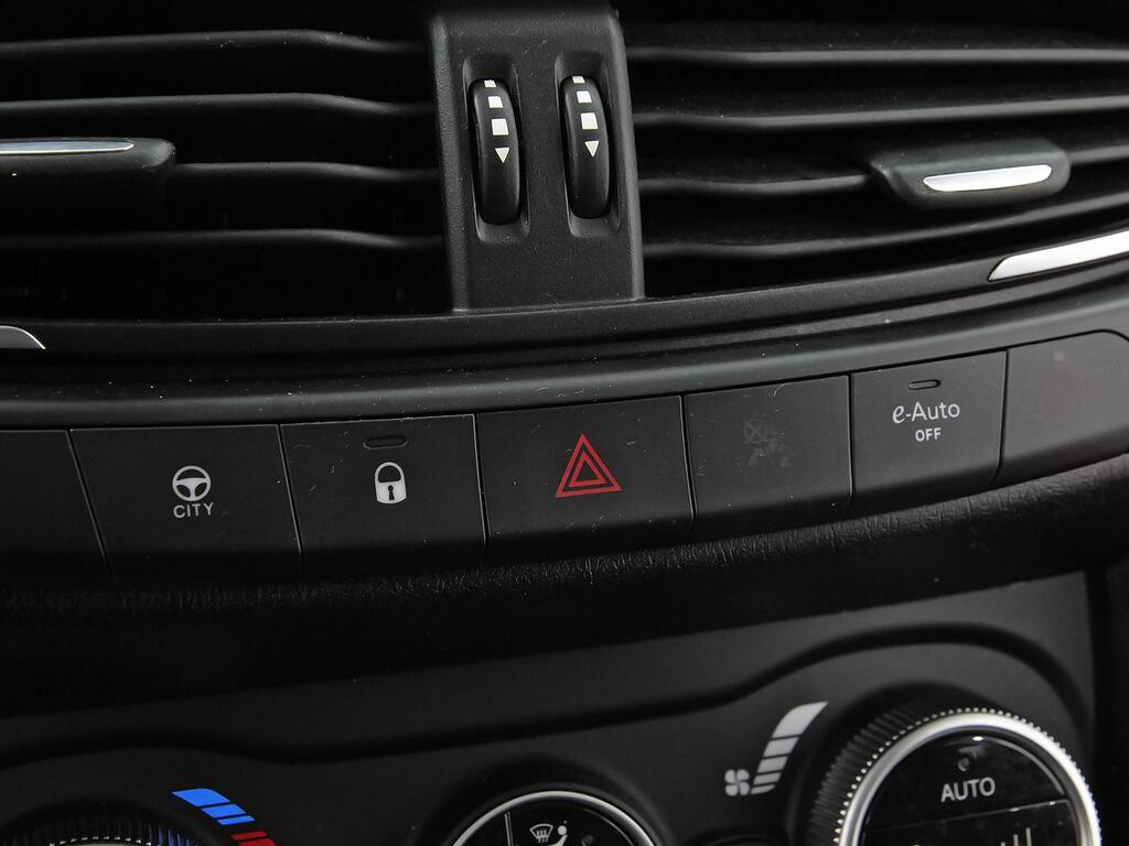 Fiat Tipo City Cross 1.5 Hybrid 97kW (130CV) DCT 31