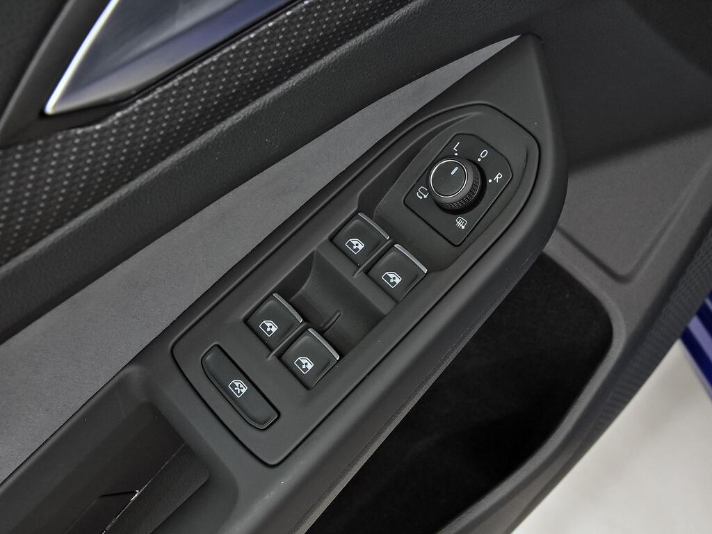 Volkswagen Golf R 2.0 TSI 235kW (320CV) 4Motion DSG 12