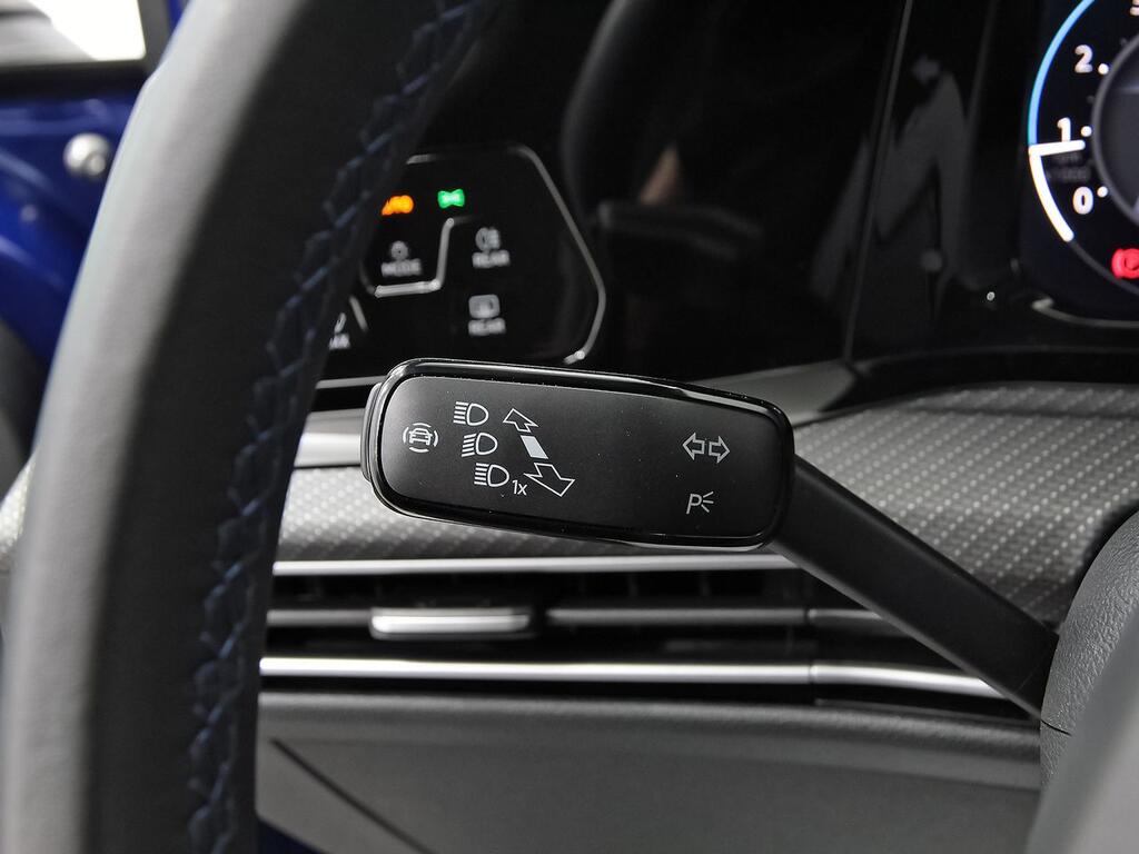 Volkswagen Golf R 2.0 TSI 235kW (320CV) 4Motion DSG 16