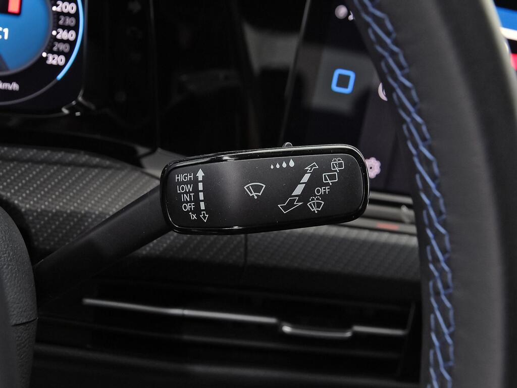 Volkswagen Golf R 2.0 TSI 235kW (320CV) 4Motion DSG 17