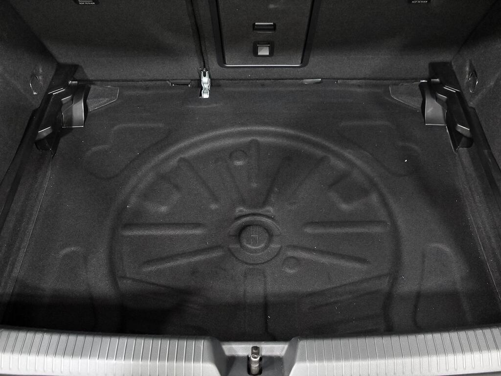 Volkswagen Golf R 2.0 TSI 235kW (320CV) 4Motion DSG 36