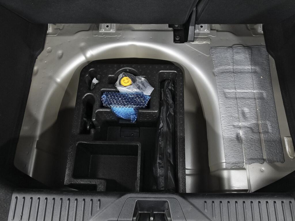 Ford Fiesta 1.1 IT-VCT 55kW (75CV) Trend 5p 31