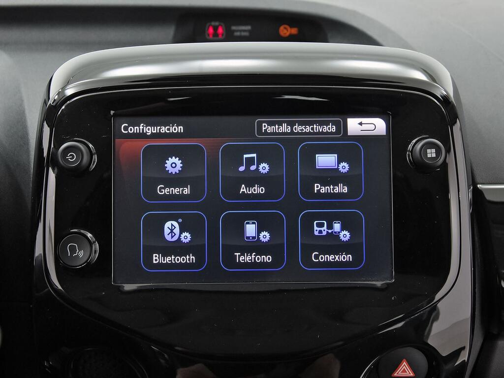 Peugeot 108 Active VTi 52kW (72CV) 22