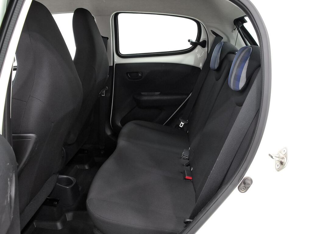 Peugeot 108 Active VTi 52kW (72CV) 9