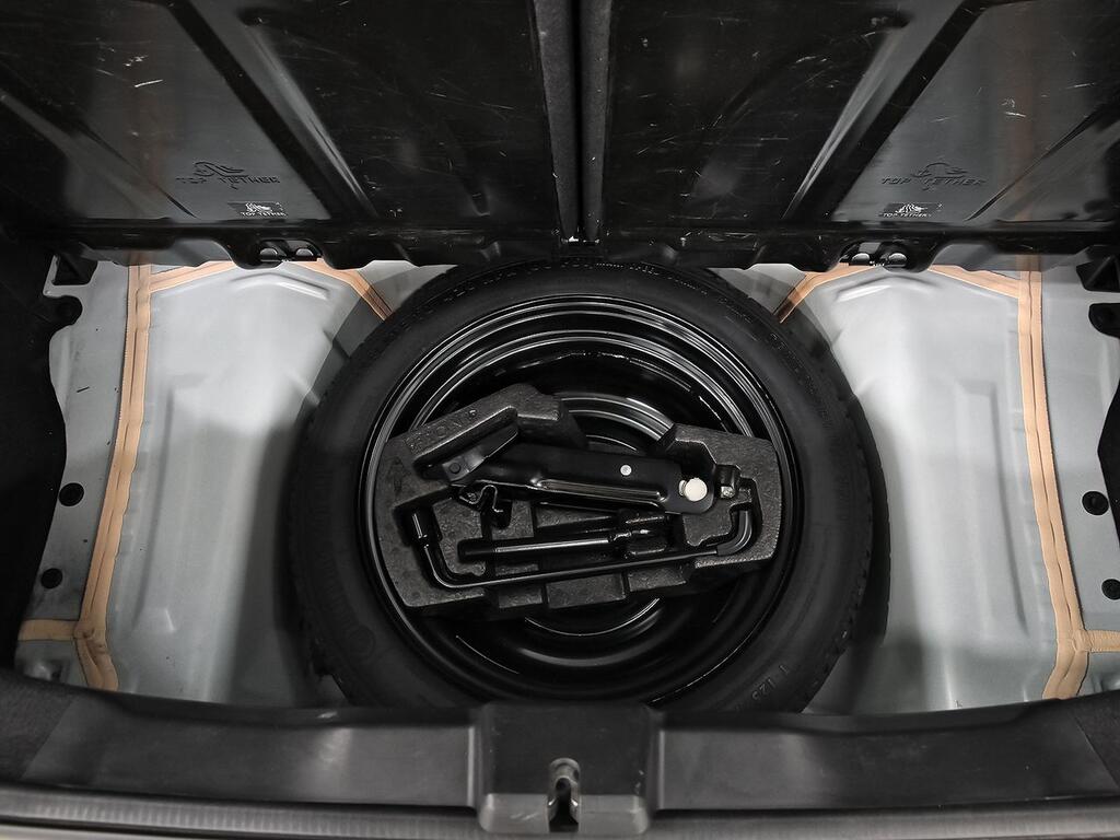 Peugeot 108 Active VTi 52kW (72CV) 32